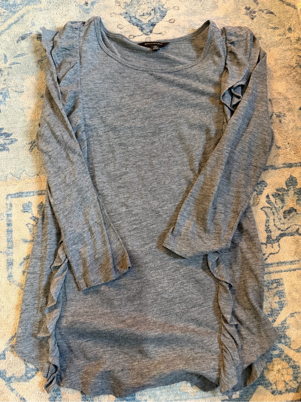 Banana Republic Heather Gray Ruffle-Trim Long Sleeve Top